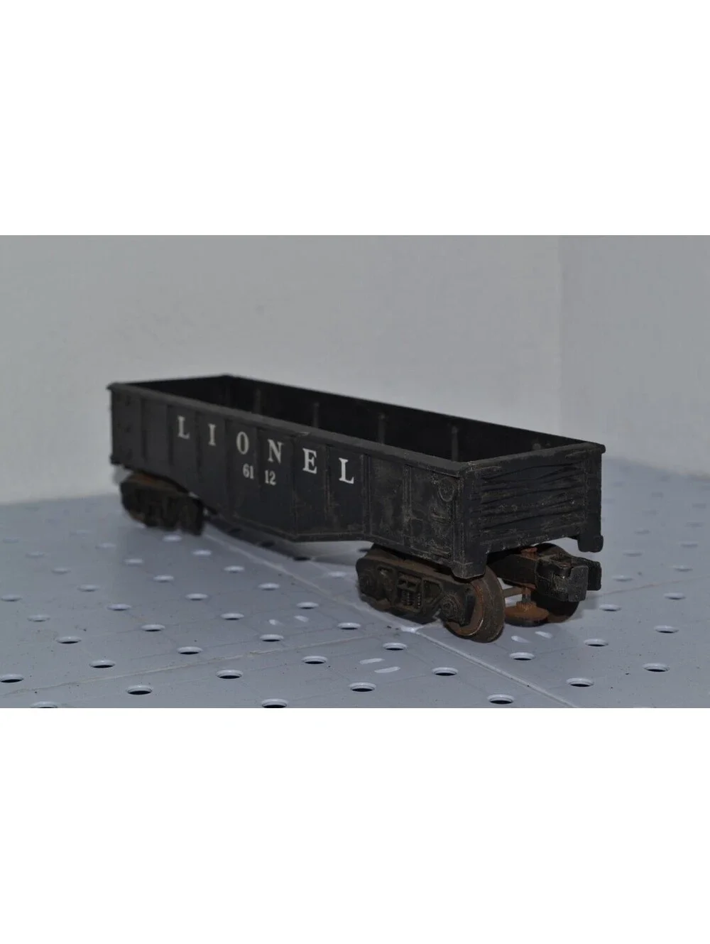 O Gauge Lionel Vintage Gondola Car Black 6112 AS IS
